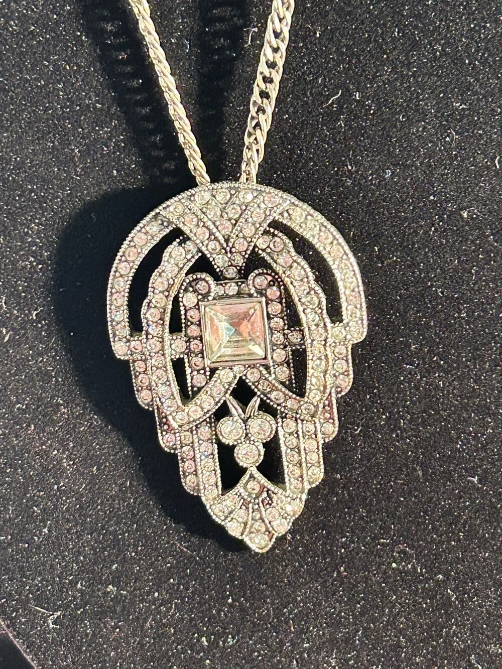 Chloe Isabel Vintage Art Deco Style Rhinestone Double Chain Necklace 32 Inch